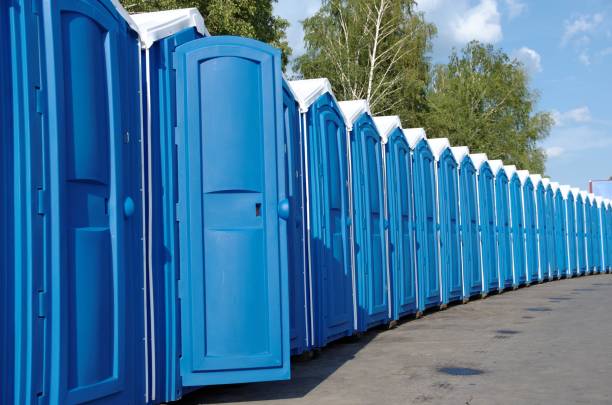 Best Best portable toilet rental  in Waterville, ME